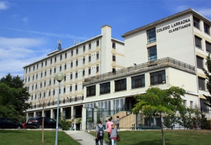 Colegio Mayor Larraona. Pamplona-Iruña. (Navarra).